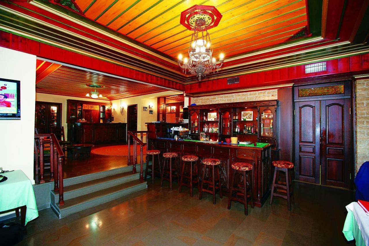 Δρακολιμνη Hotell Tsepelovo Exteriör bild